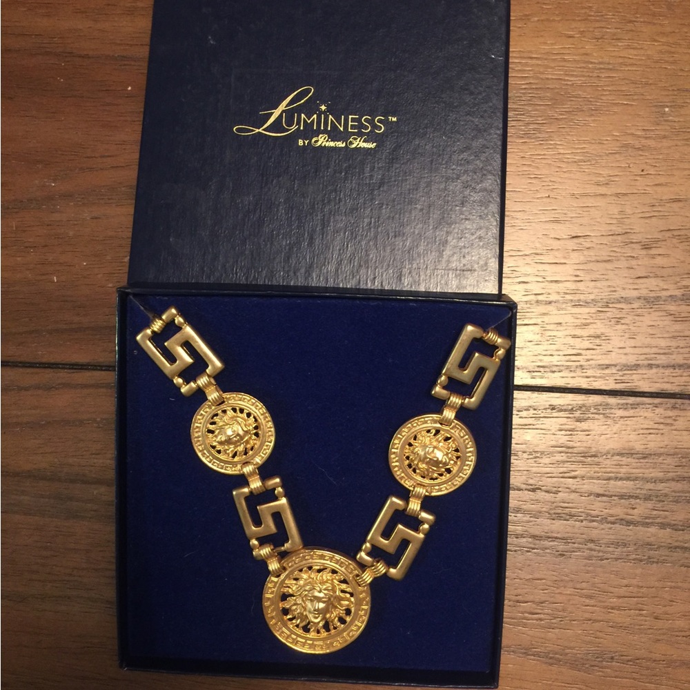 SOLD.NIB. Luminess Necklace